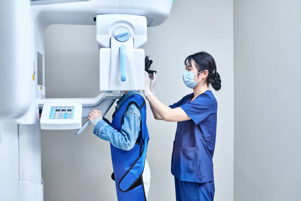 Best 24-Hour Emergency Dentist  in Crest, CA
